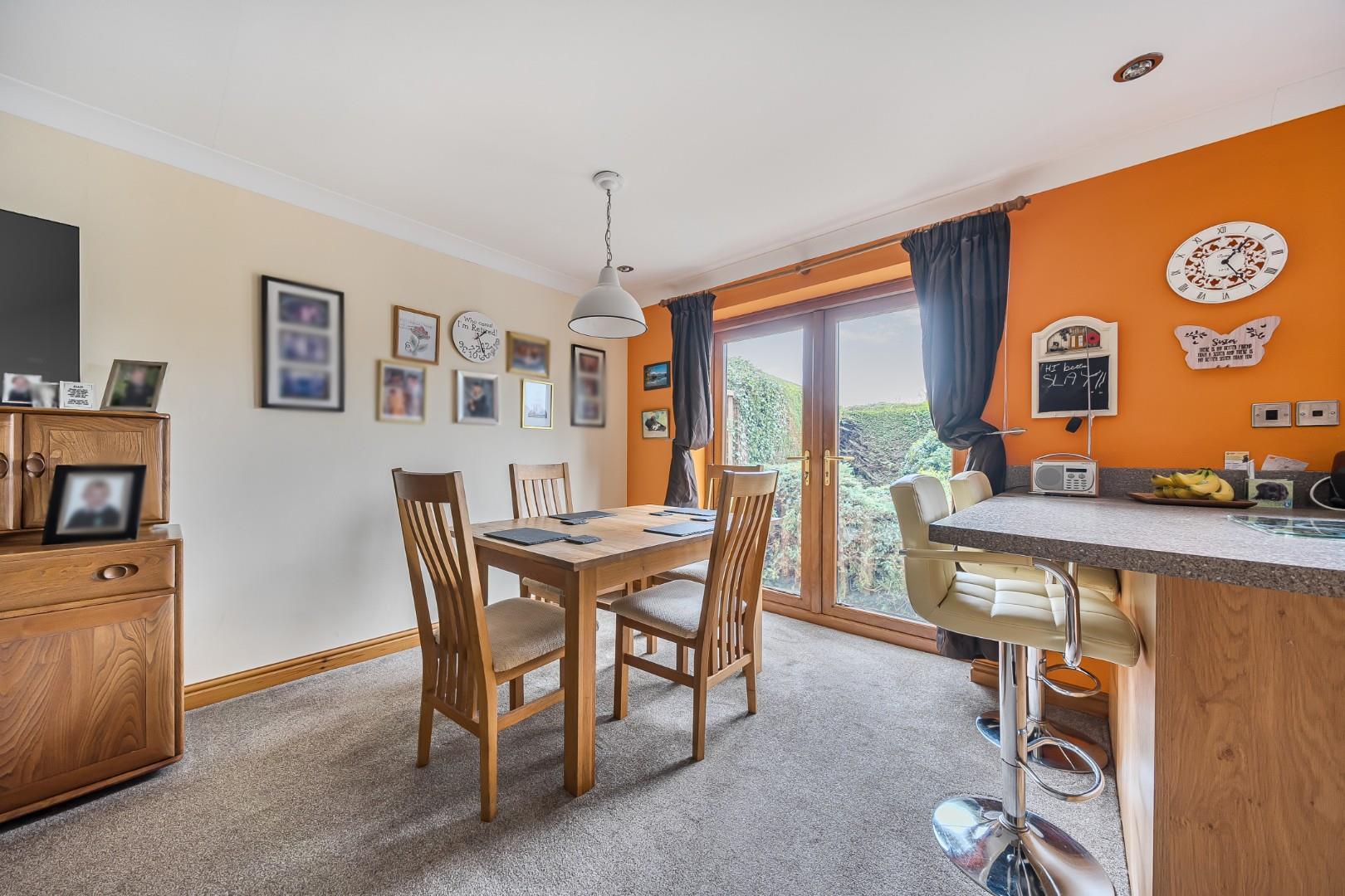 Property Image 39860562-2d2c-4bfe-ad56-1f1e00d6baa6