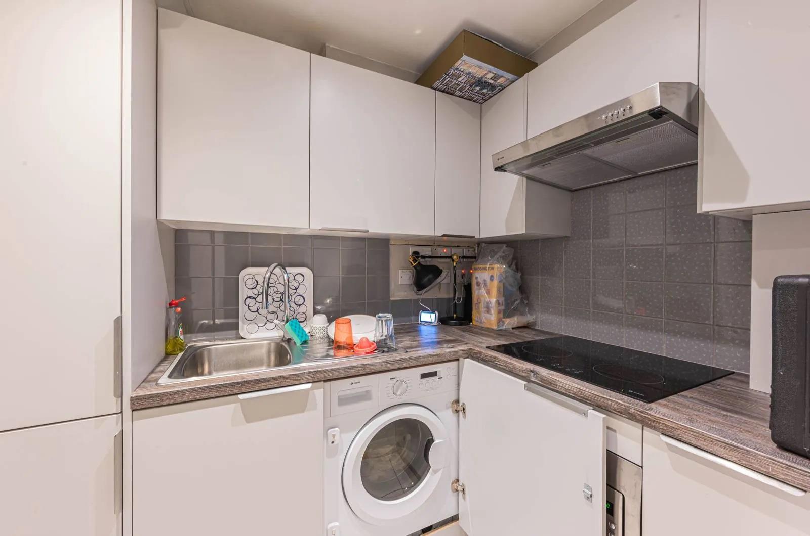 Property Image 3987ad59-199a-42d8-9ac6-27a0bdcf9524