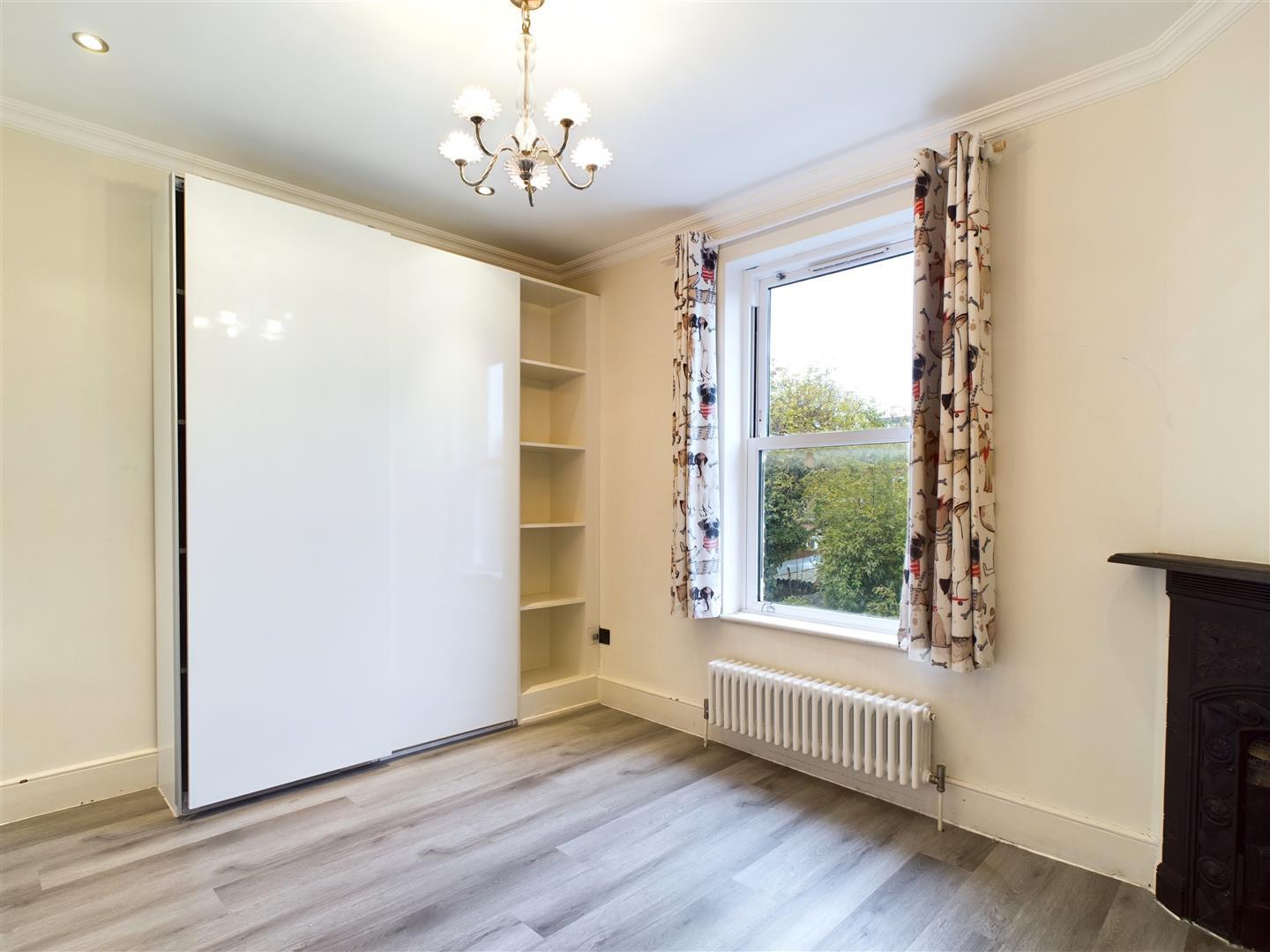 Property Image 399b3ba1-b67a-420a-8bc2-527358f147ed
