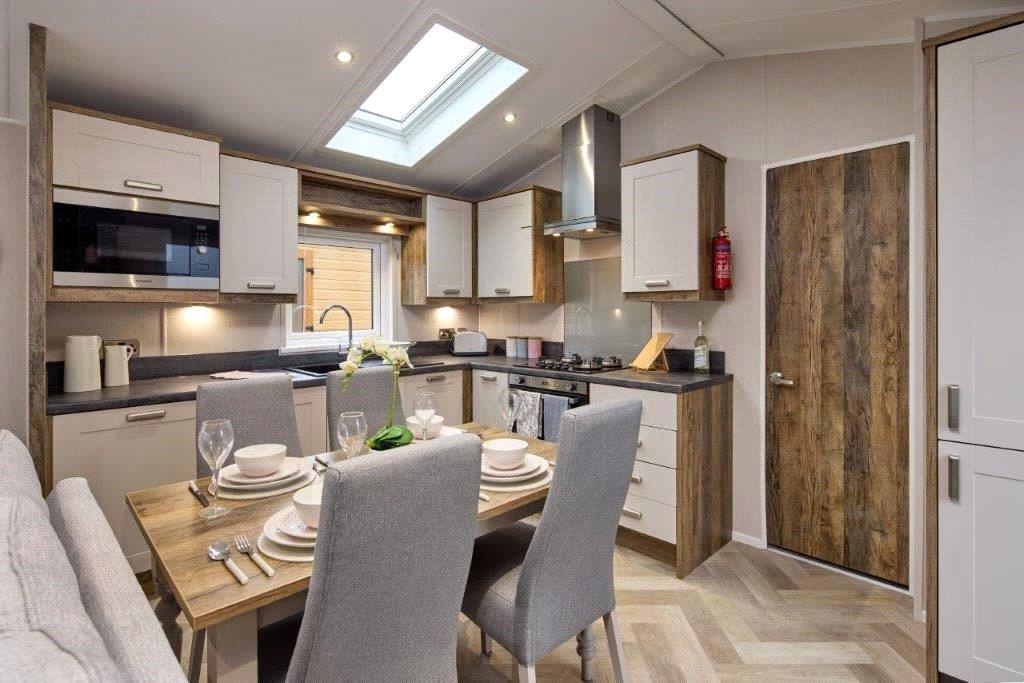 Property Image 39aa6ad8-5f4b-4ec1-b0ab-eee3120359b2