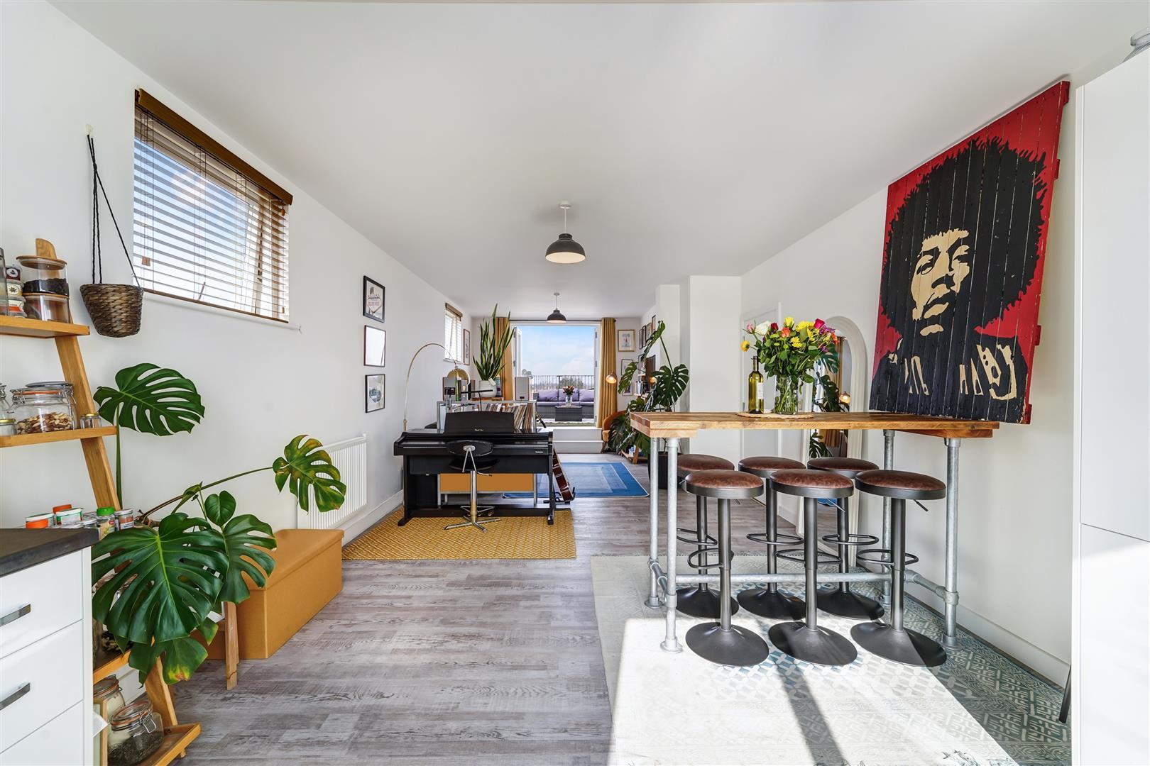 Property Image 39aa6b7b-be66-43cb-aea6-fb69c1cb7bd5