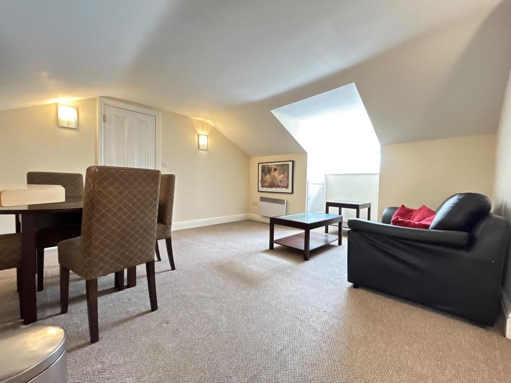 Property Image 39ab35e8-eab8-4af5-85ef-049674b32cb1