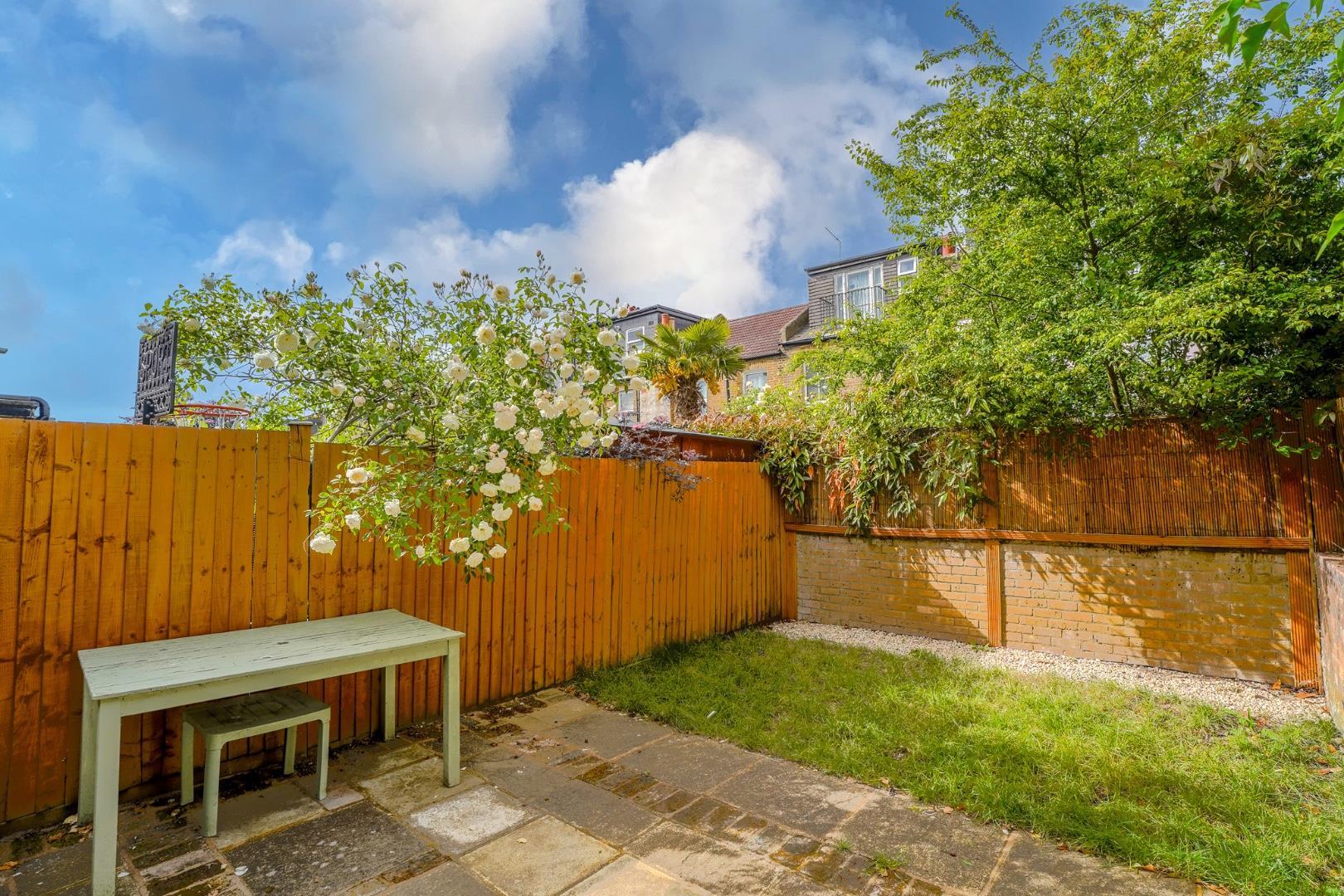 Property Image 39b2482f-d387-407b-9497-7185b4596d1b