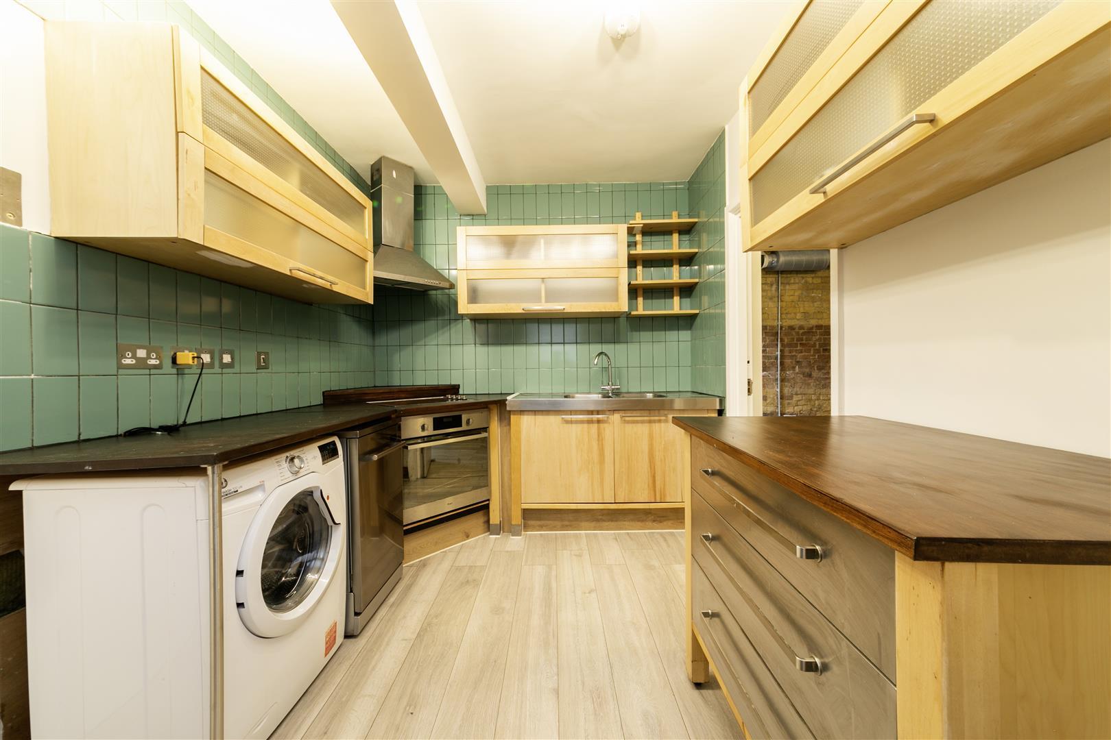 Property Image 39ba0697-84e2-4eb0-816b-5098c5a7c586