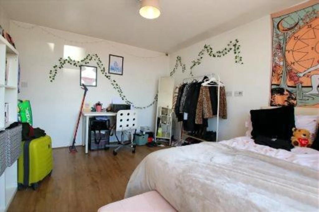 Property Image 39c3167f-0cf5-457f-91f8-5d341e0d0db4