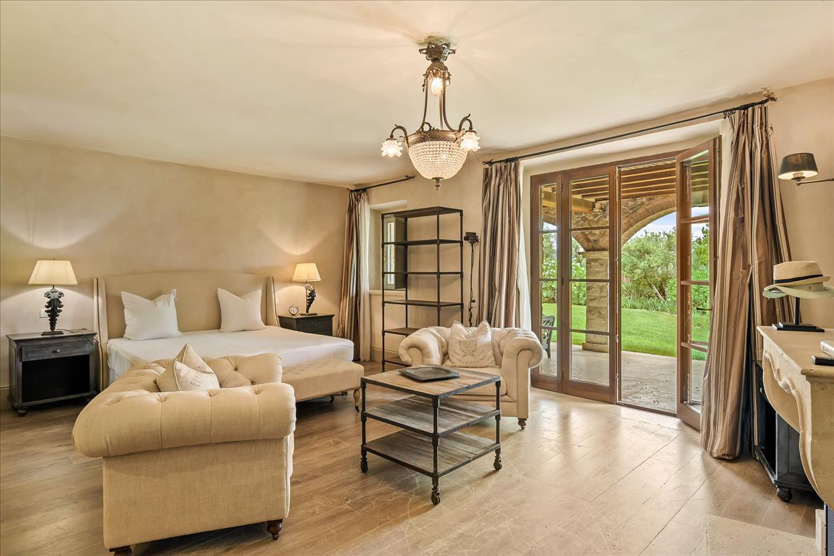 Property Image 39c512cb-bbf1-4783-8c42-5f5706af6d08