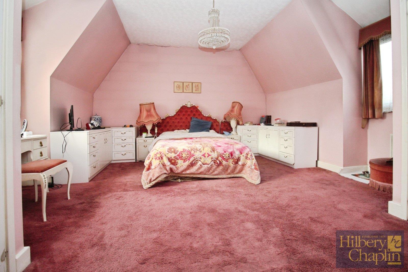 Property Image 39c76fb6-a90d-404d-8bea-e51629806eca