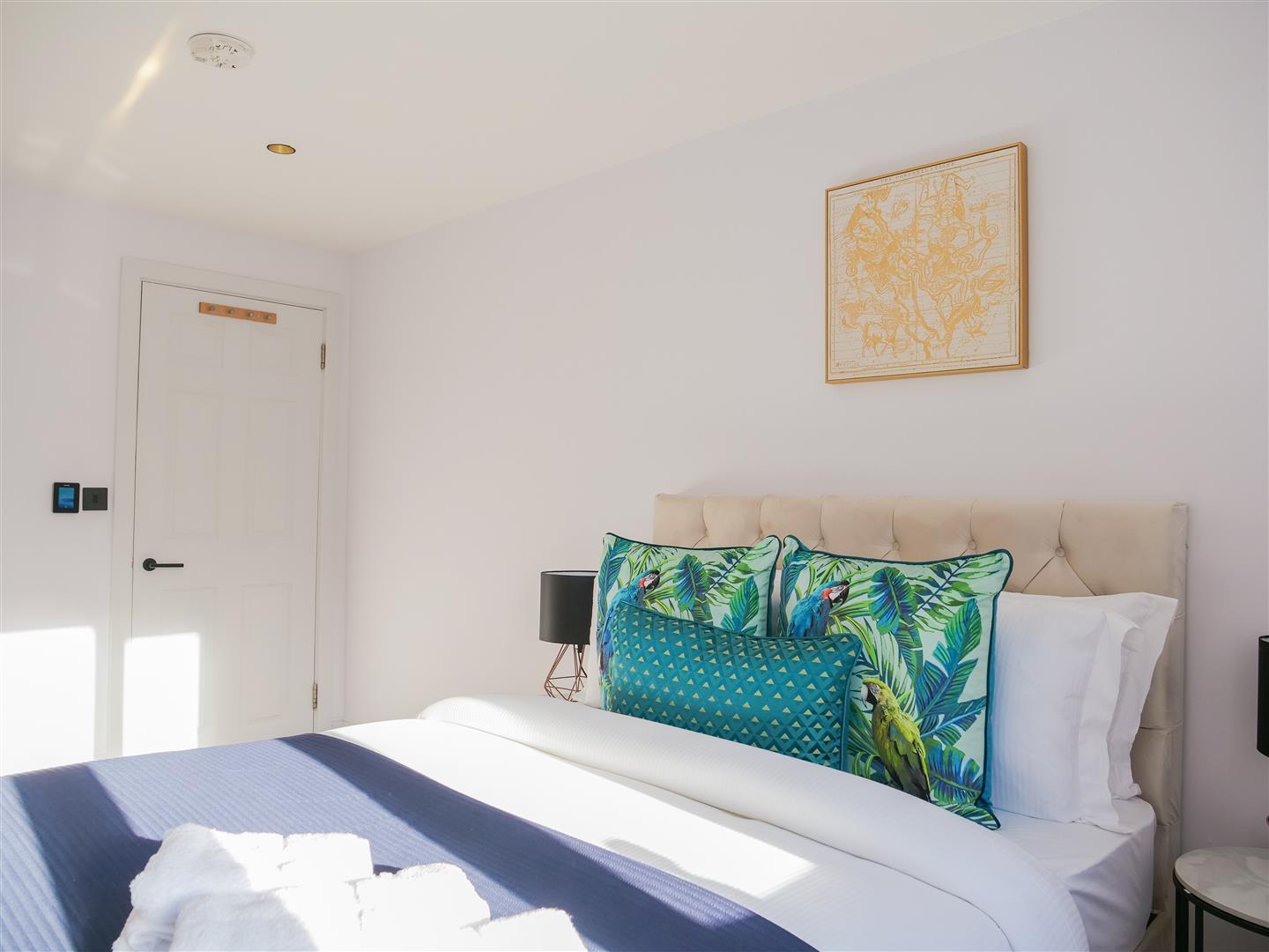 Property Image 39cd3332-9cda-4c63-a1cb-a1d80652ac1b