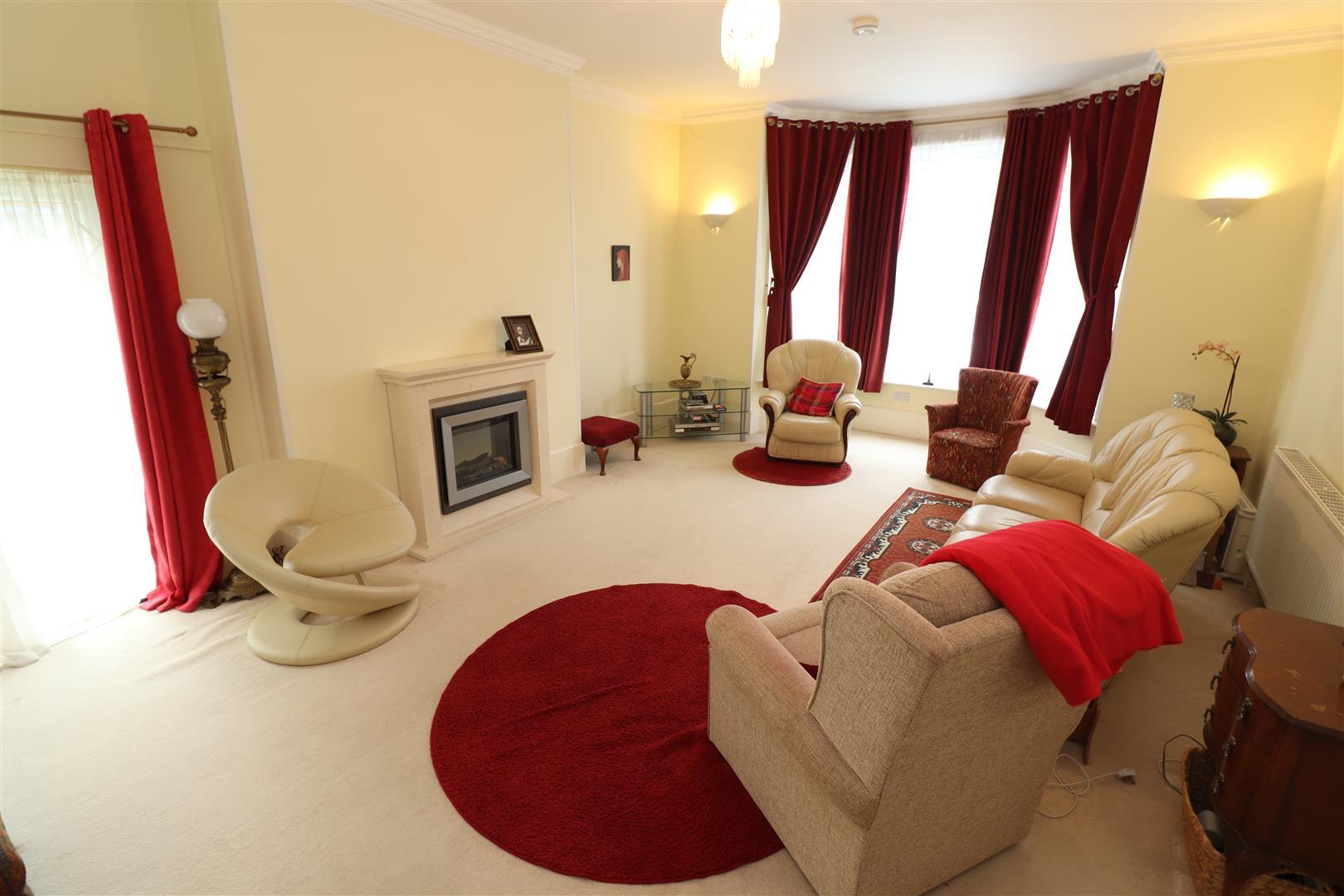 Property Image 39deb059-0c84-437f-93ba-09aed8f5fe63