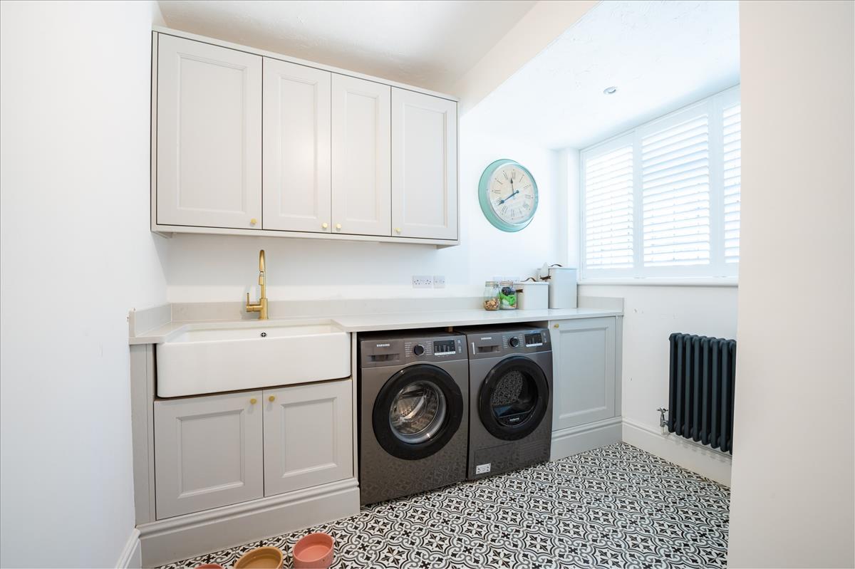 Property Image 39dec1ae-a179-4444-87c9-908d2c17dfed