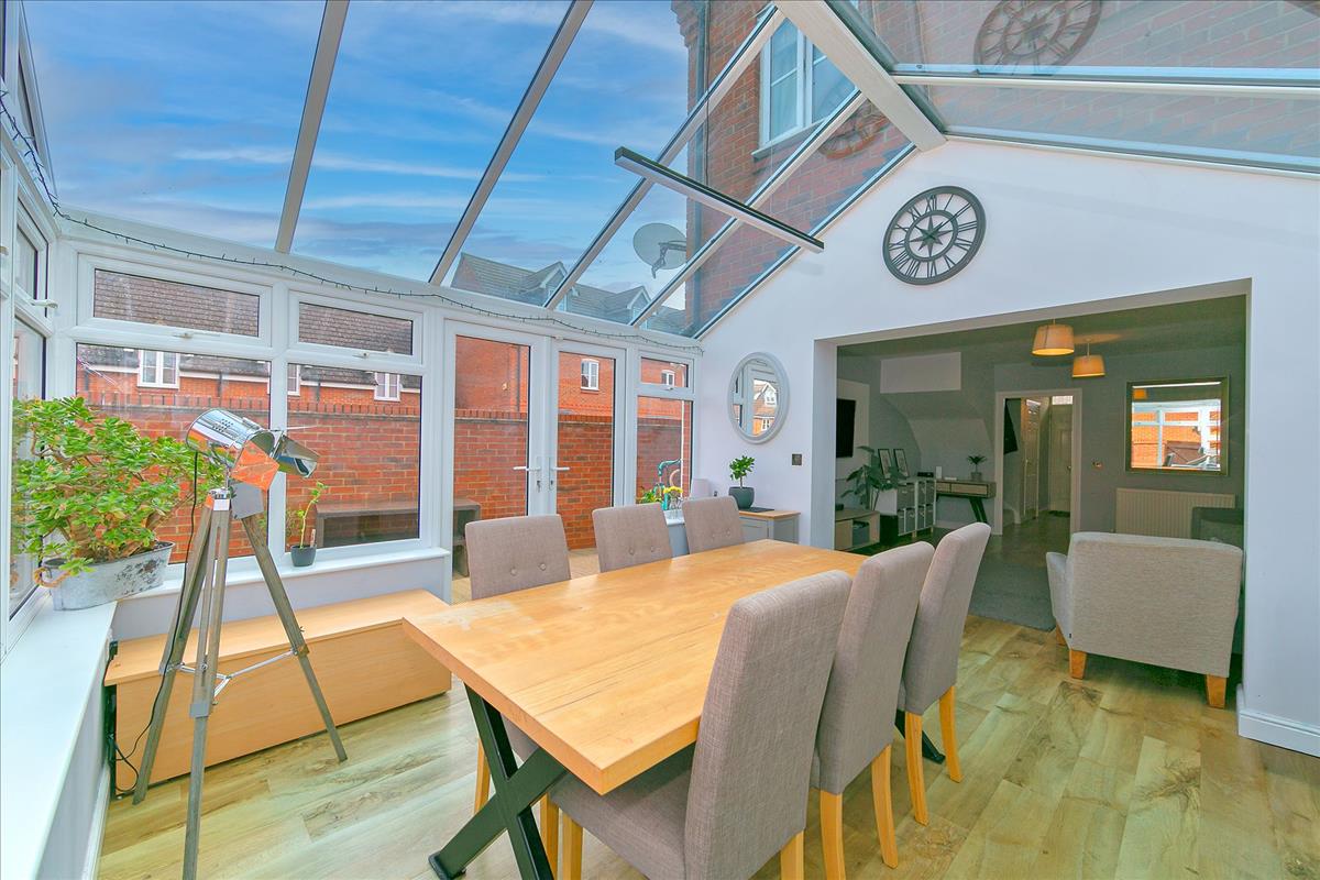 Property Image 39e1f433-8075-42d3-b05a-a682baa0d484