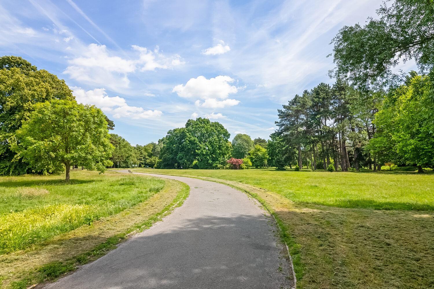 Property Image 39e507d0-fa05-4b12-9048-75a02347a4ad