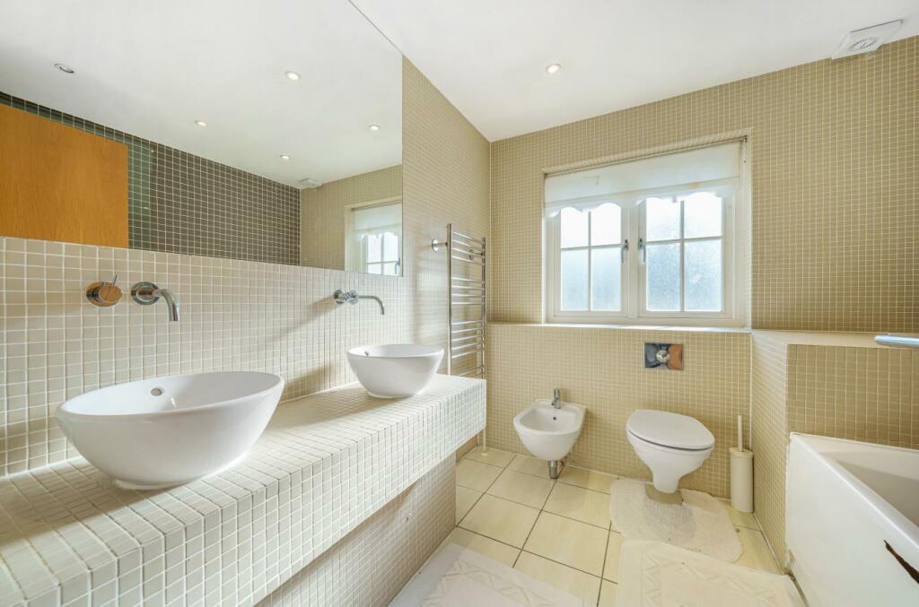 Property Image 39e60525-12c6-44cf-9b6b-d6132edffac3