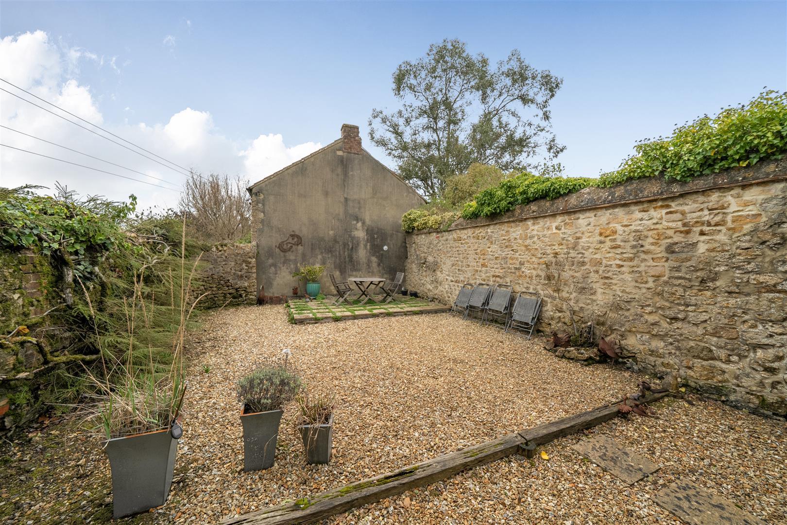 Property Image 39e90c1b-7a6d-4985-8a33-e8fc45aadecb