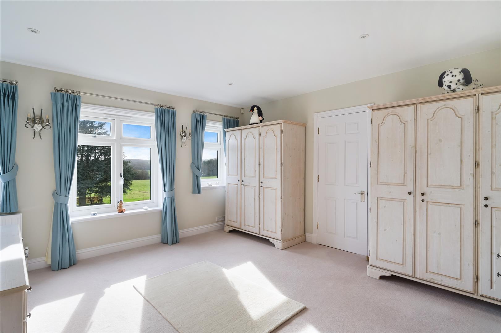 Property Image 39eb60c2-c038-4918-b0aa-8e5d83343359