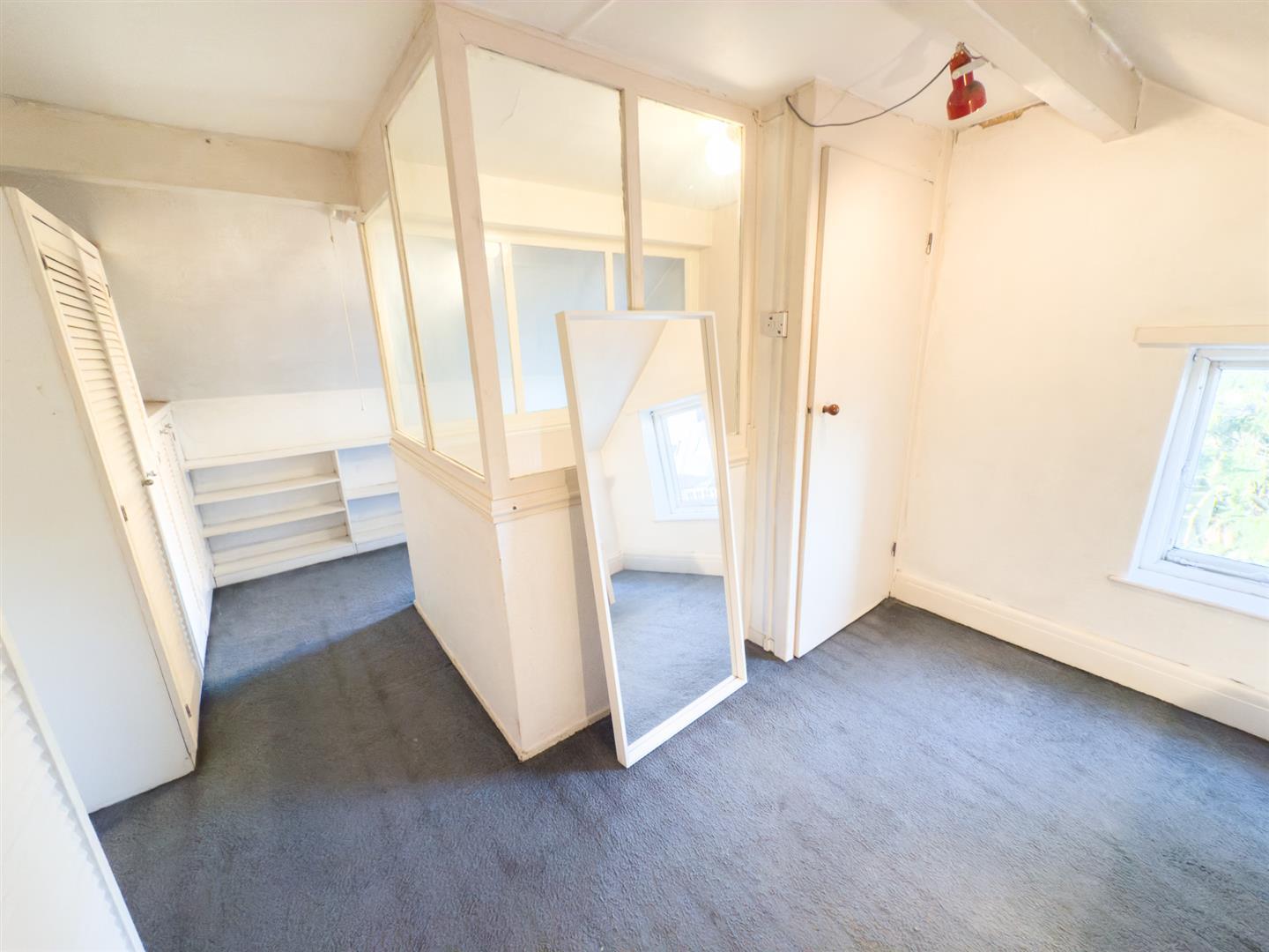 Property Image 39ef7a25-1e18-4bec-bd4f-1a382bab4680