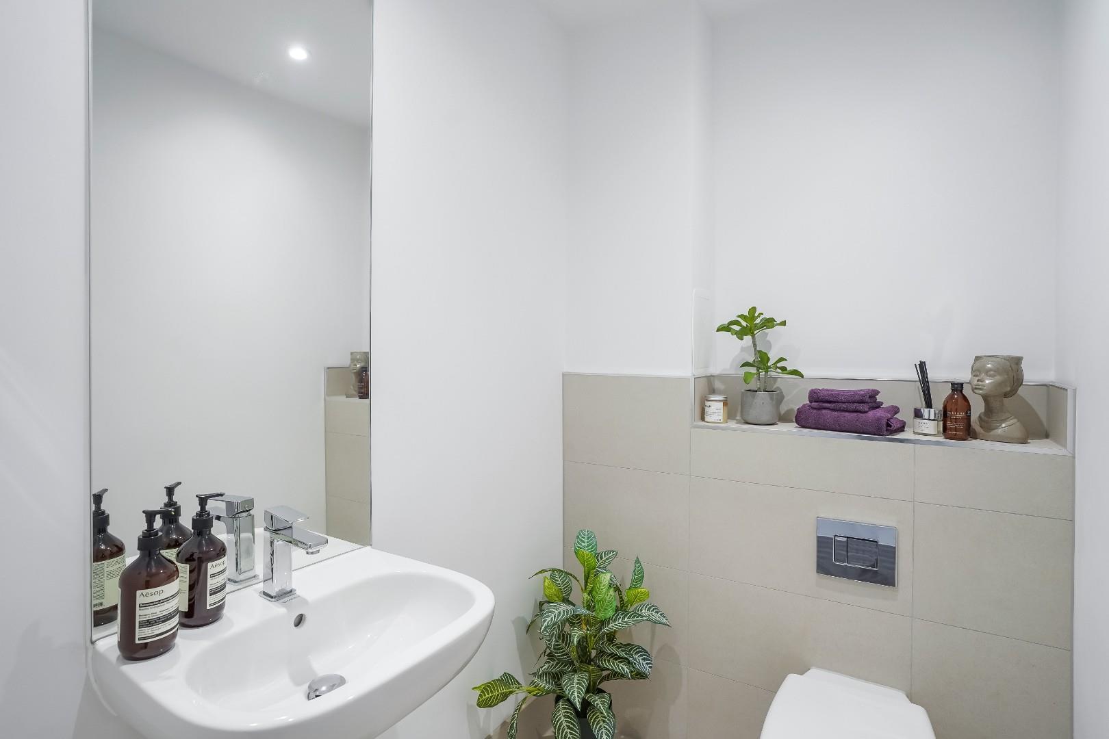 Property Image 39f0694f-782c-4b9f-8e09-2b2603e17b4b