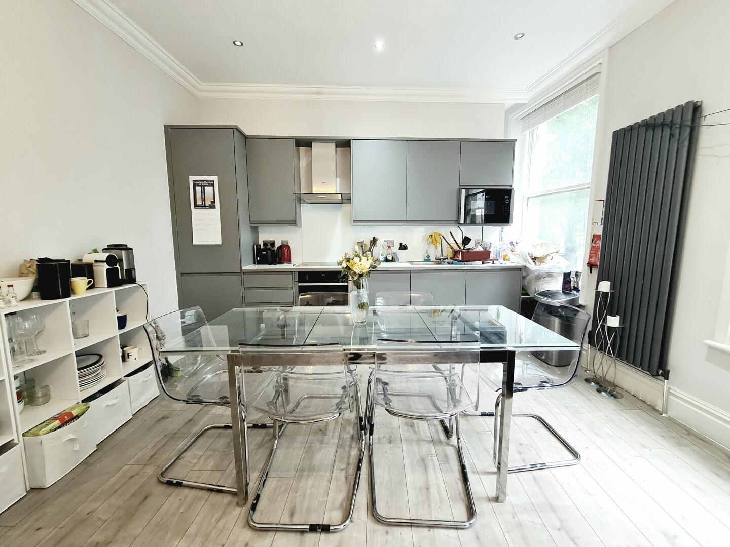 Property Image 39f43f60-3852-444f-82c1-3c2ea537ea7a