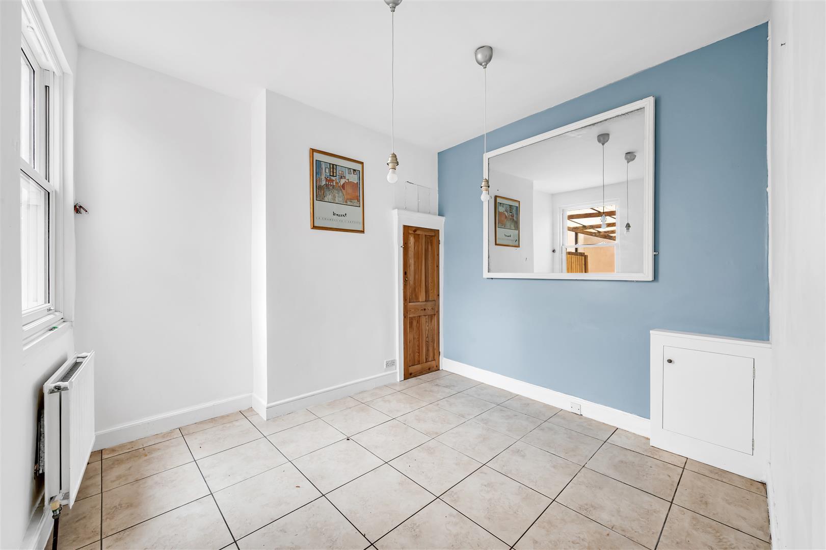 Property Image 3a050665-aa4c-49fe-b436-82391256bce7