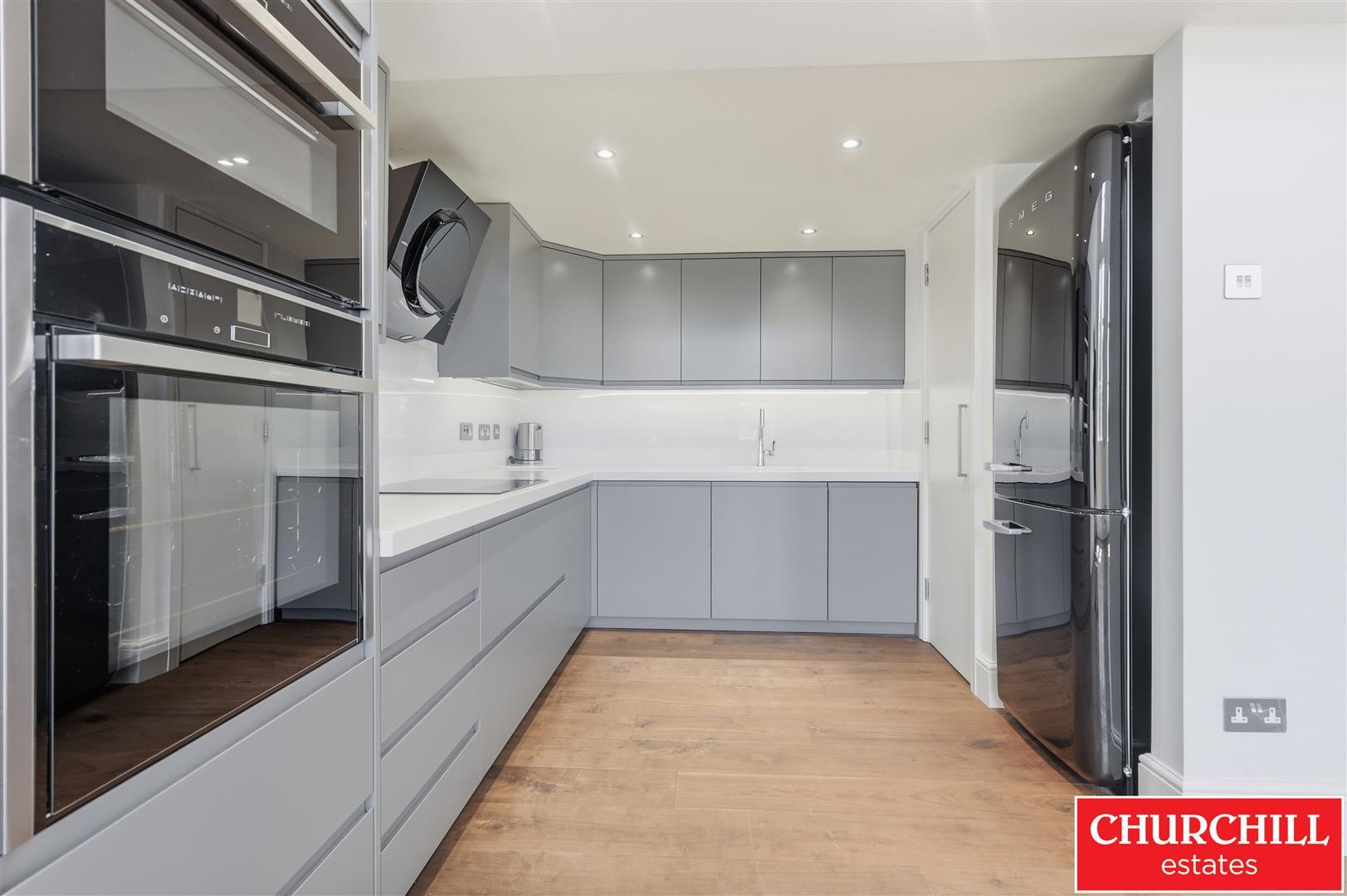 Property Image 3a0f3251-9840-4f75-8bc9-4332bc6773d7