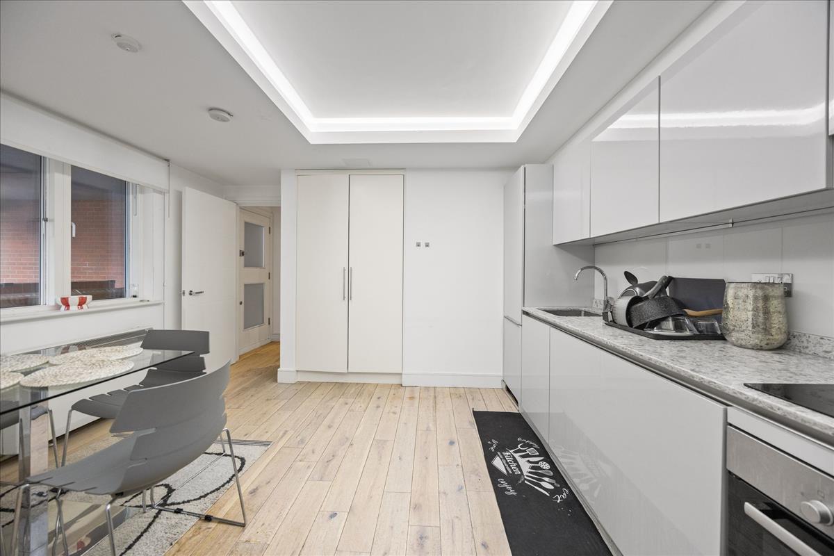 Property Image 3a33fa00-5754-40f0-a9f3-793696c8520a