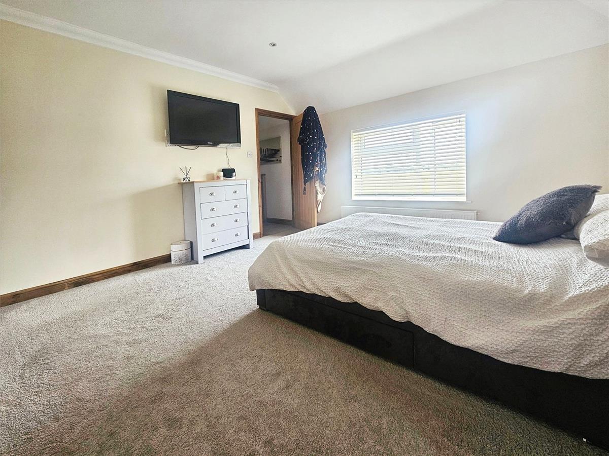 Property Image 3a34746c-6f3f-428a-9bce-e40ca1832bf5