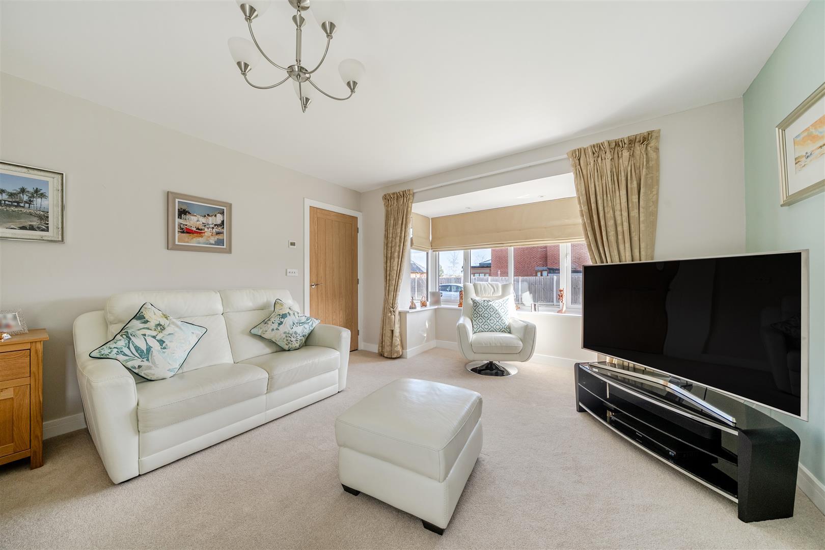Property Image 3a36aeb5-a73a-4f2a-899a-0118bafadddd