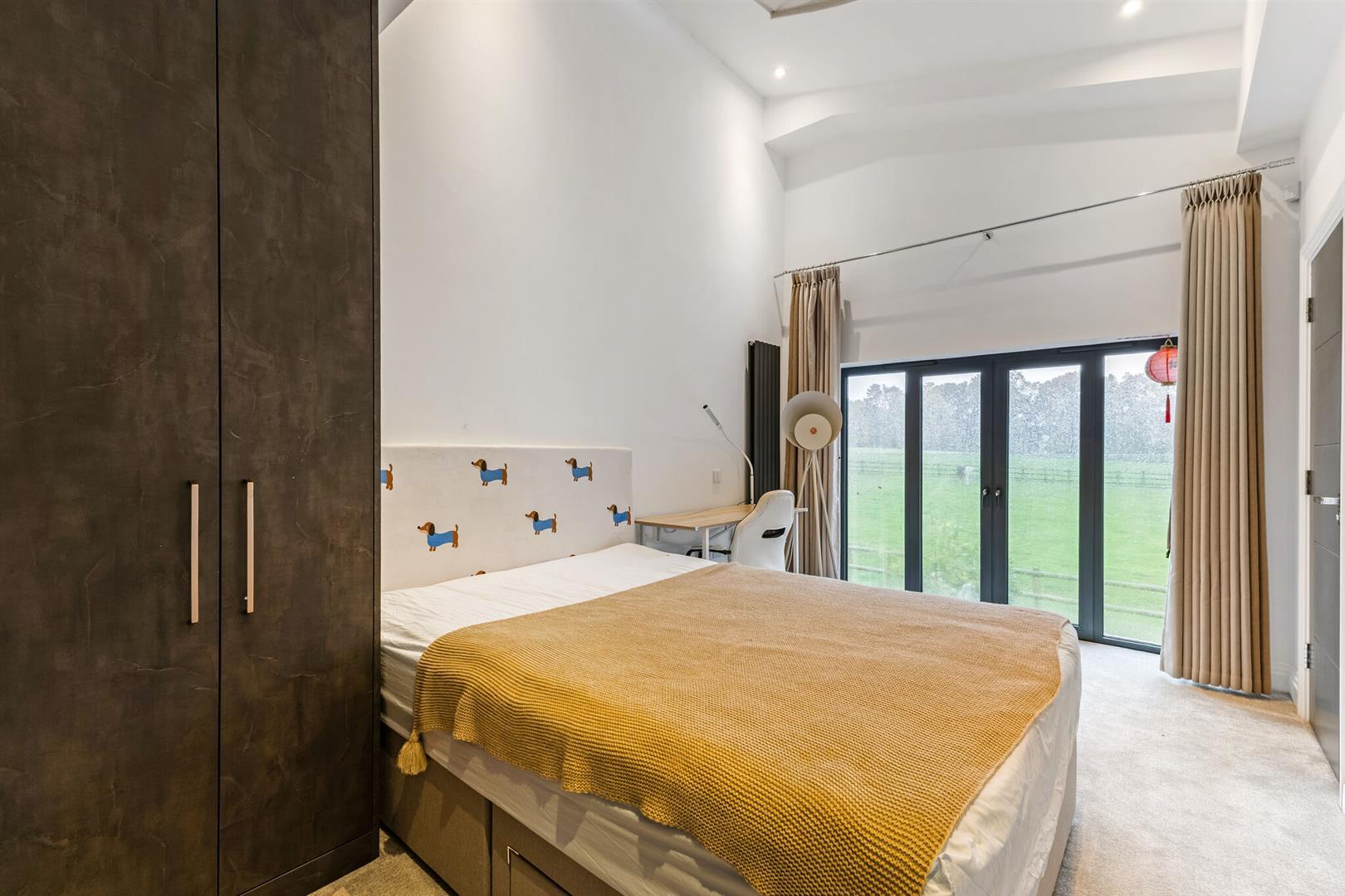 Property Image 3a4b3422-0d87-4cce-9914-b482615c9d9e