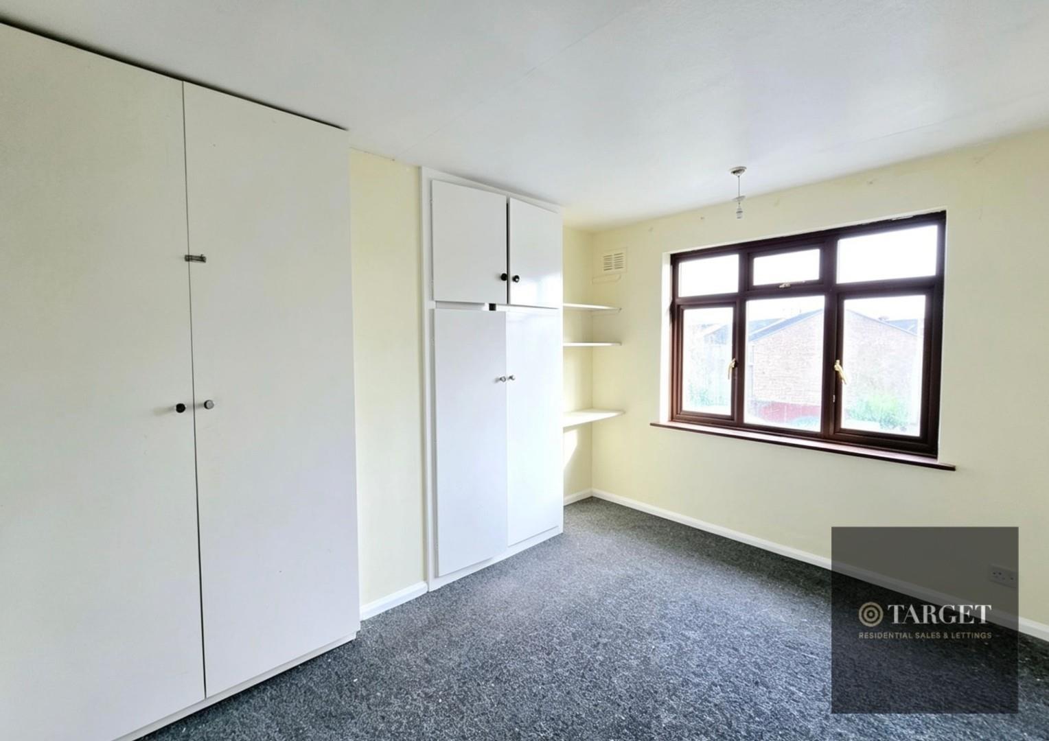 Property Image 3a5d1b01-f970-4377-8930-ab918dde66d3