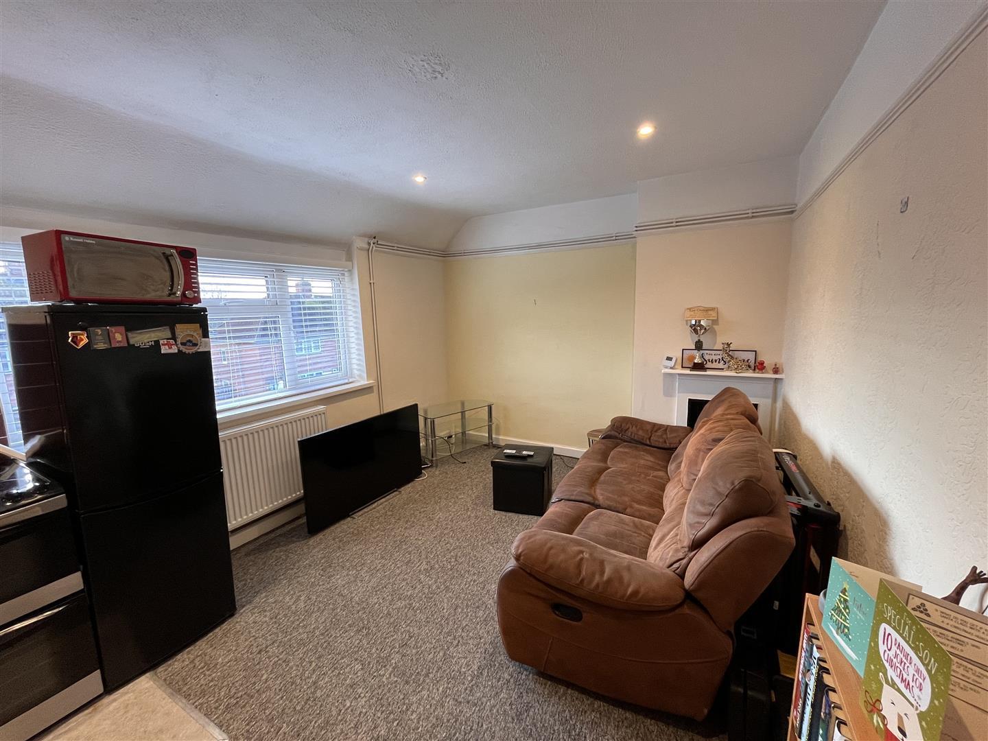 Property Image 3a5d6124-16e8-4817-b9d5-ff69065ddb19
