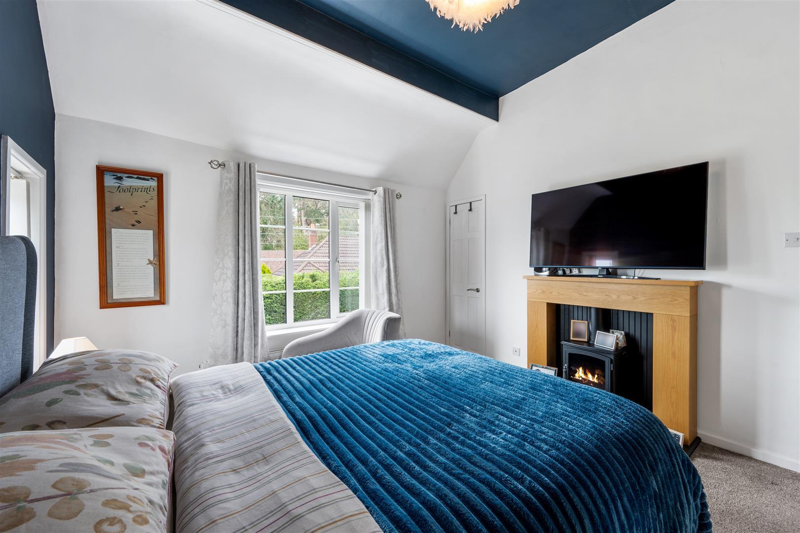 Property Image 3a6ef938-5b19-4e14-8088-7ffd972b0ab4