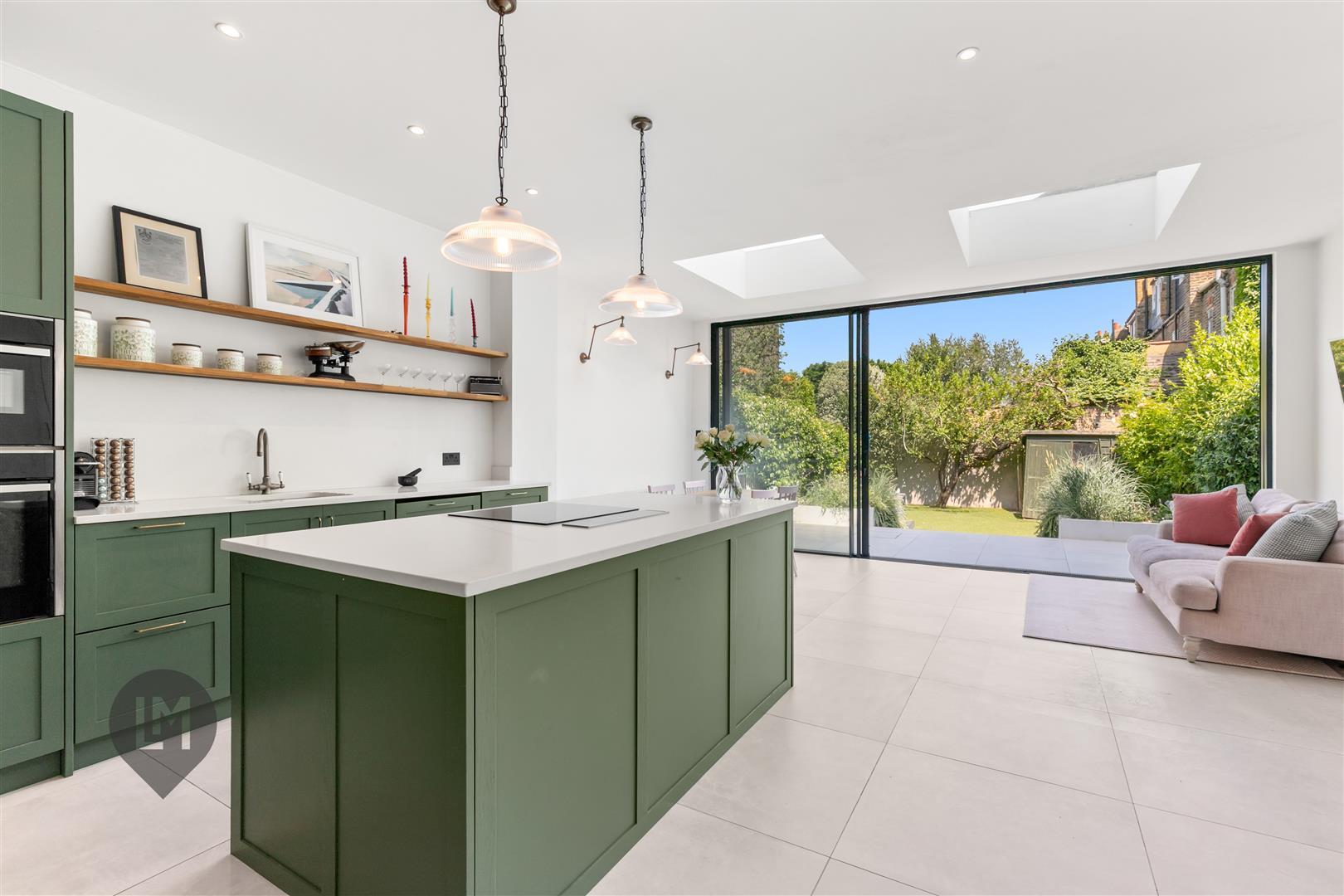 Property Image 3a719991-6889-4f16-9be0-e5aca2070e16