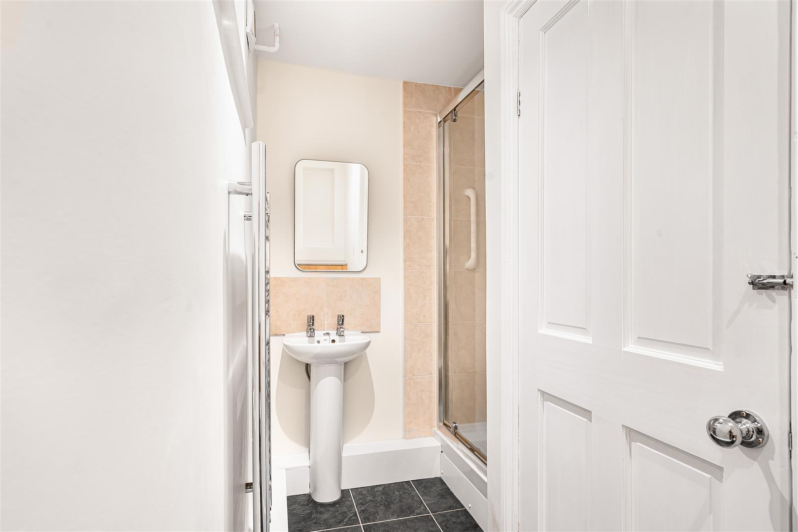 Property Image 3a73f79b-e719-4f22-83ea-9218995040ee