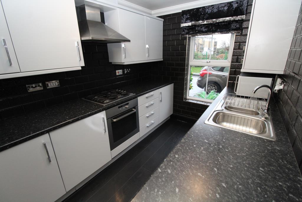 Property Image 3a7518b5-bb09-4b19-8fb9-98b7180f0d8a
