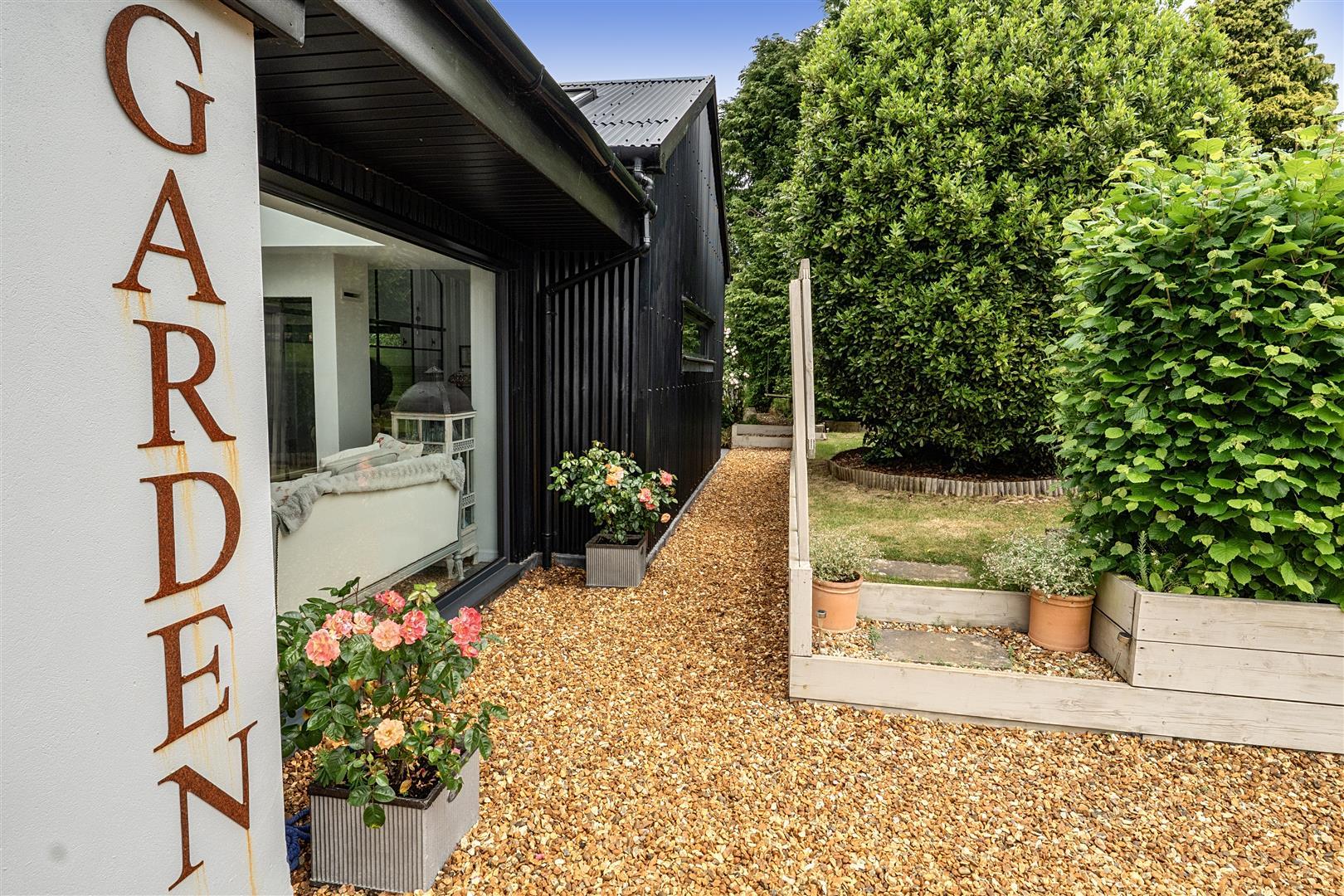 Property Image 3a769019-c180-4620-841e-b96dc15b7311