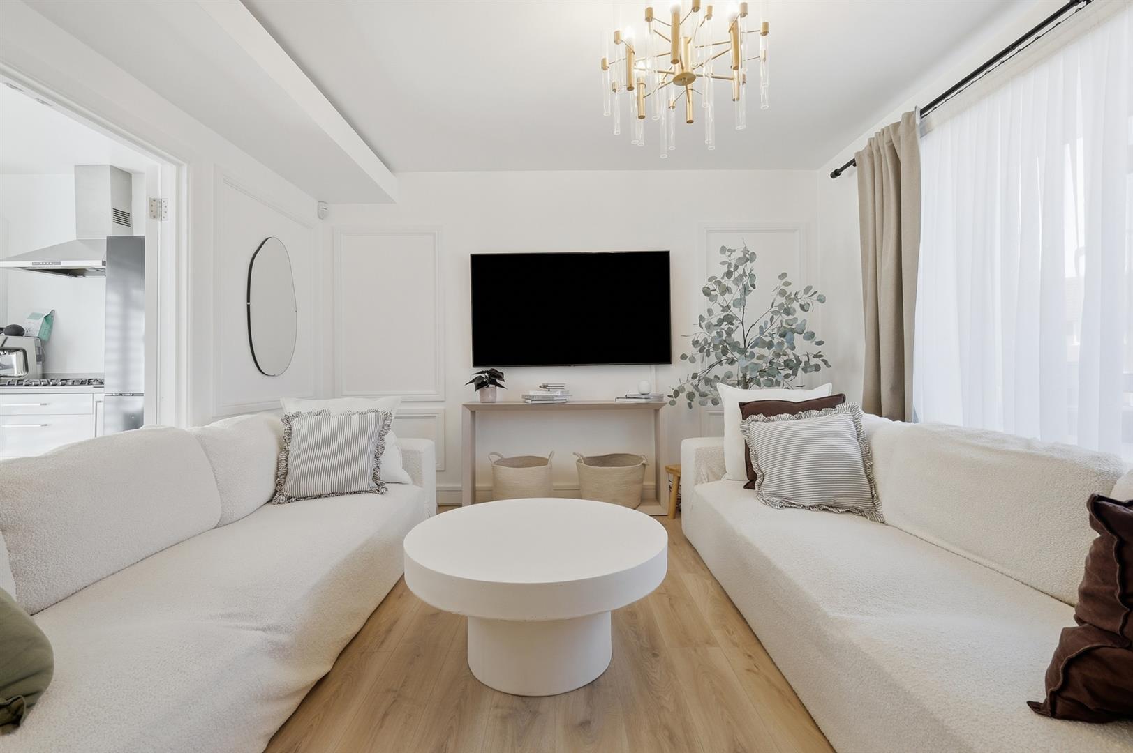 Property Image 3a7755d2-9e94-49a0-9f27-9630d7edd2c6