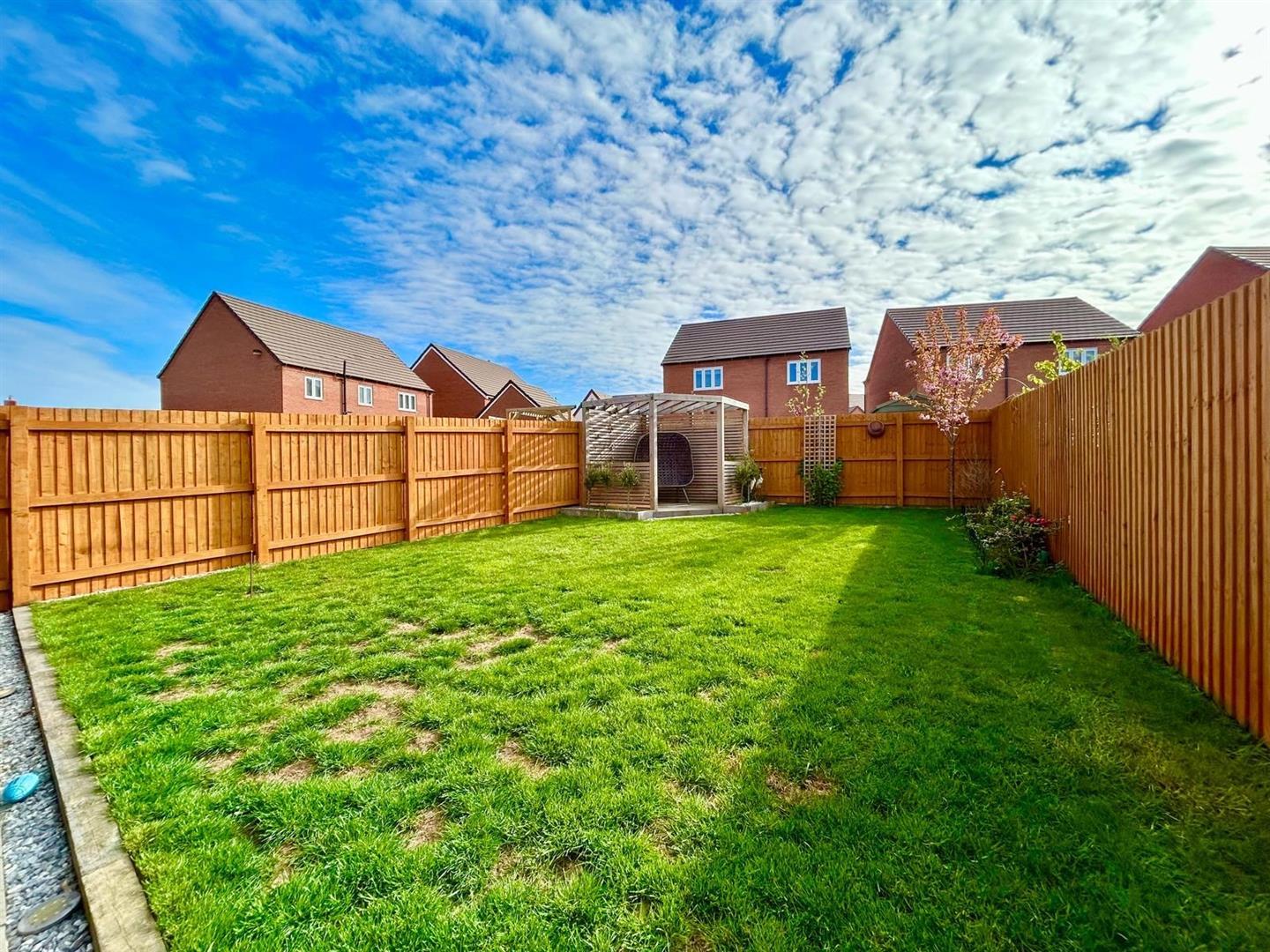 Property Image 3a7828a0-594b-4aac-9eca-b3797696bbe7