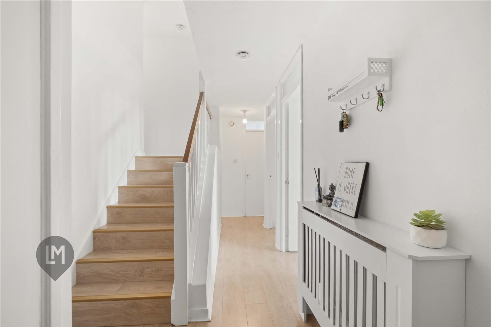 Property Image 3a785e4b-cea7-4e64-a235-16104399f2e8