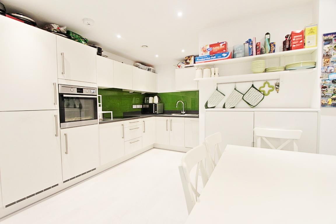 Property Image 3a7c497c-d452-49ab-a9d6-8d380d97c7a6