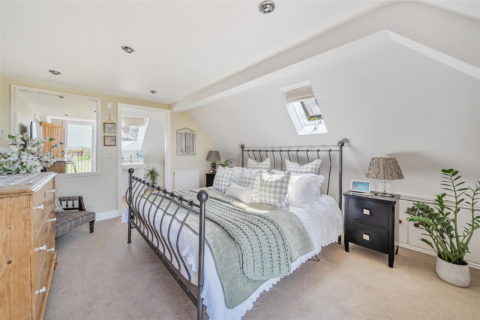 Property Image 3a7d8684-ac9e-46c5-ab27-4637d52907ff