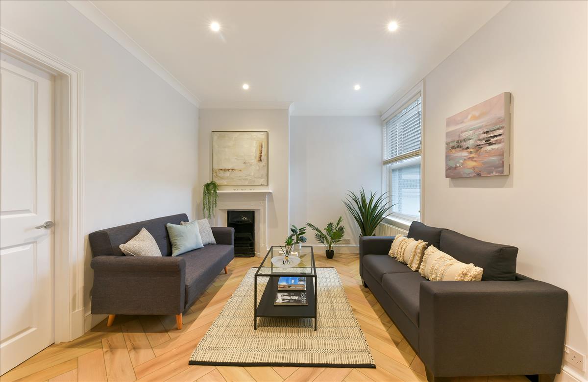 Property Image 3a7e7b5c-cfc5-43ca-bf1e-aa1d099c2757