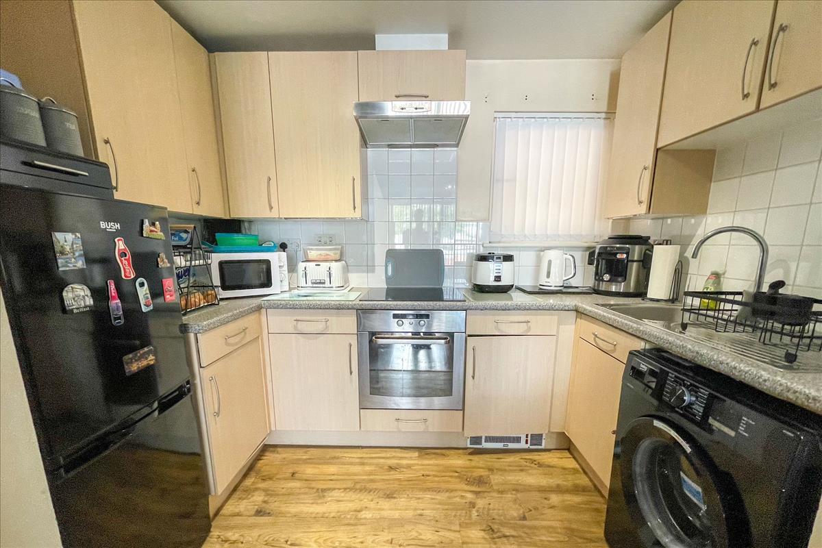 Property Image 3a963459-a8bc-43d4-b481-bac9e3f3c325