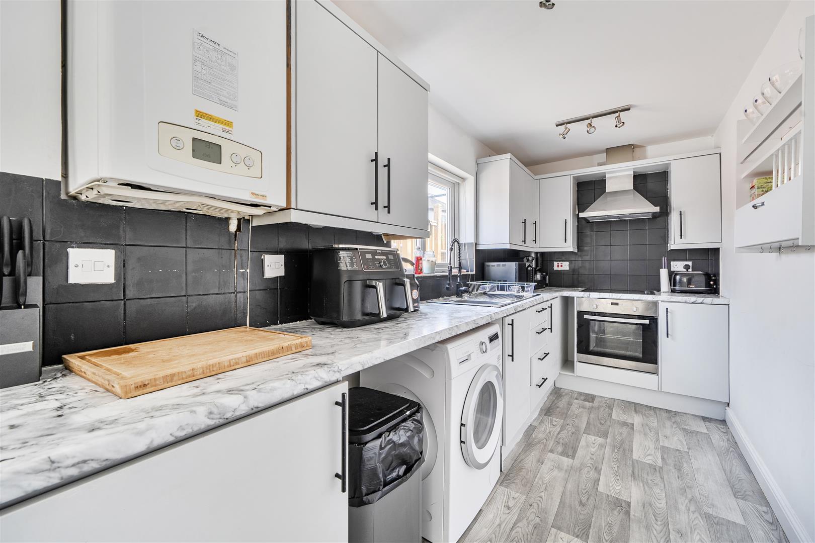 Property Image 3a9f6f0b-b494-4c69-9bd0-4e8190c56c19