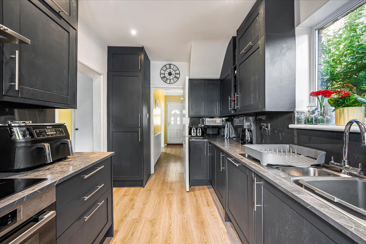 Property Image 3aa068b3-b984-4ab6-8afa-1d355502e971