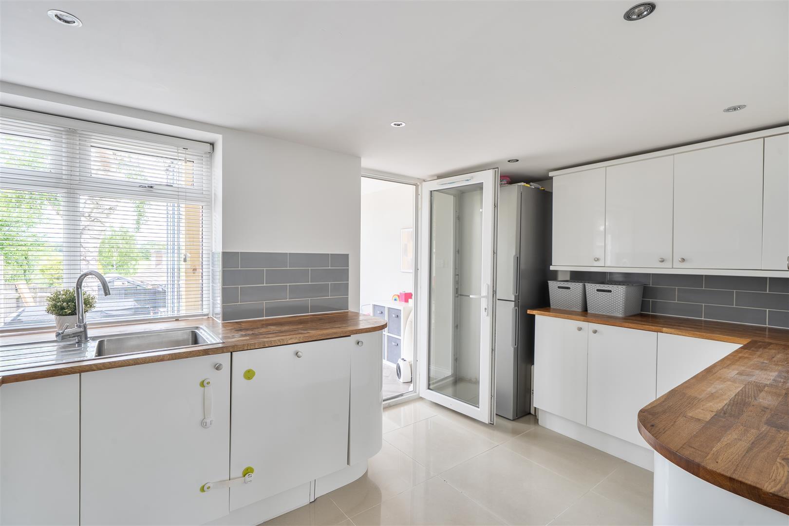 Property Image 3ab41781-0c40-48a0-91dd-08138d865cd3