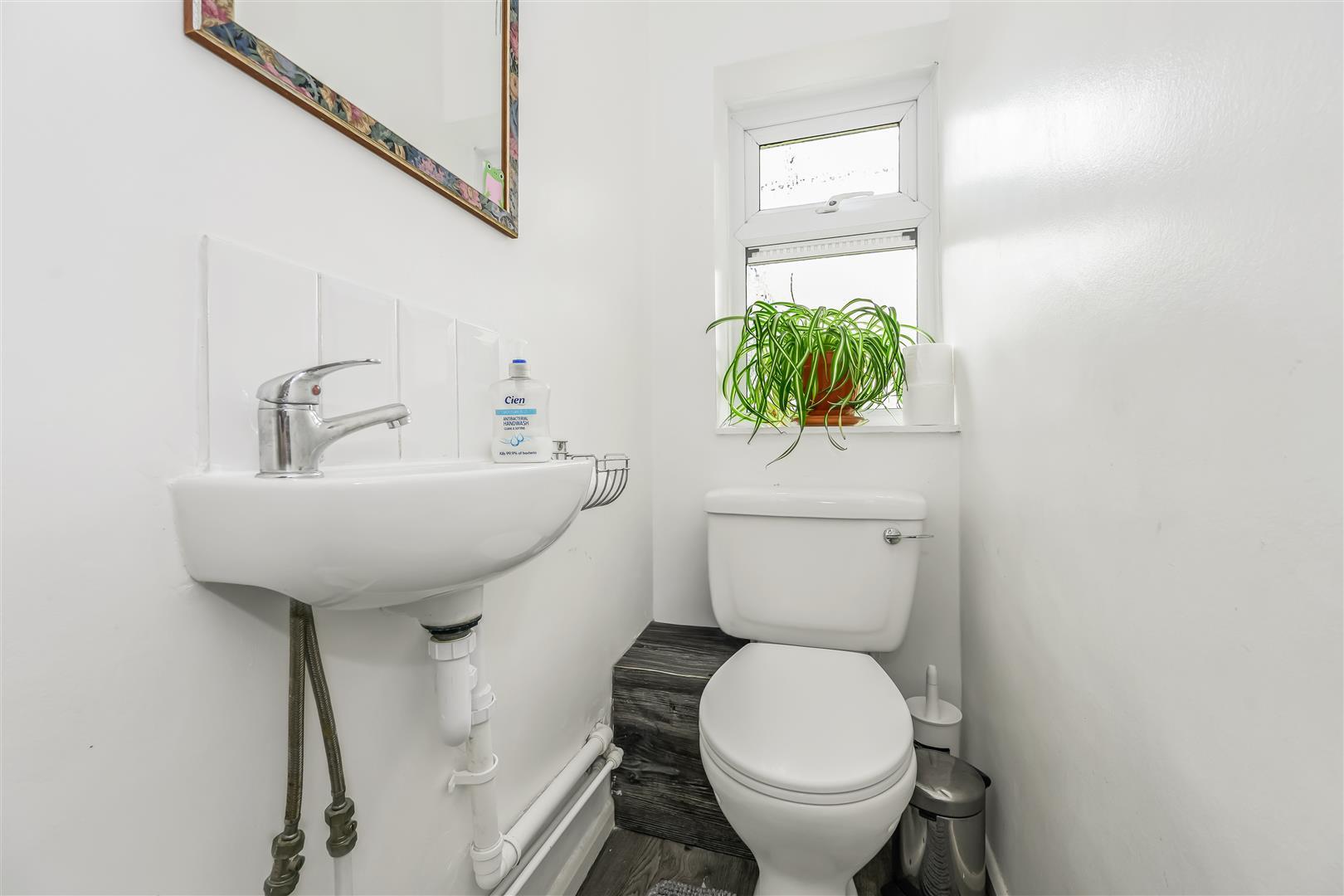 Property Image 3ab80963-aa91-4e6d-8984-319bf17c59df