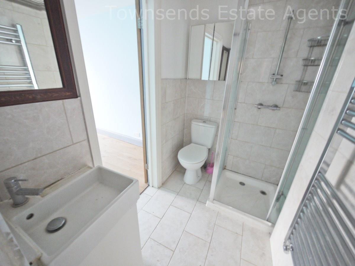 Property Image 3ad3b2fb-c170-463a-b15d-c502bf683629