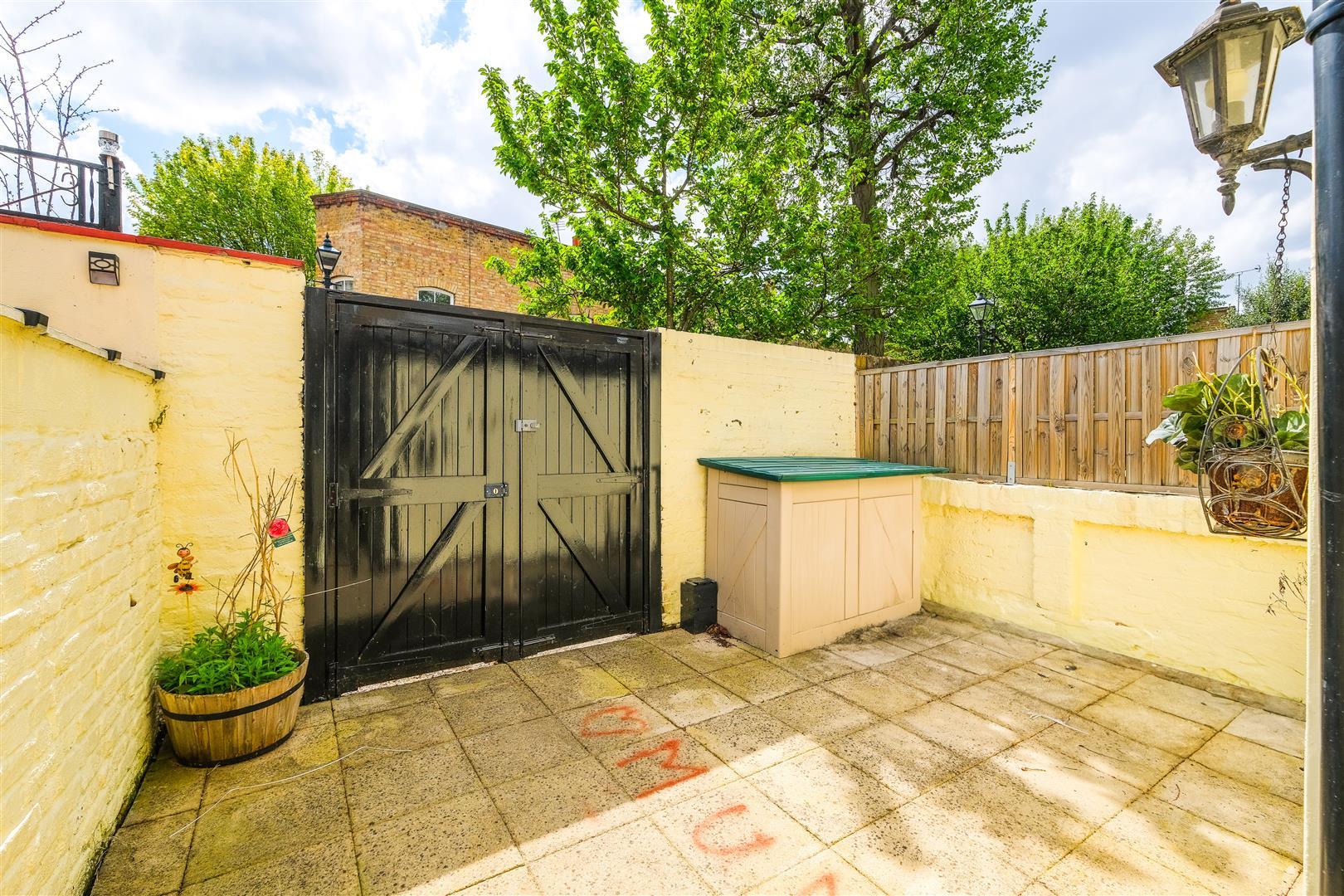 Property Image 3adf5995-310d-410f-8074-71d7fff1aa96