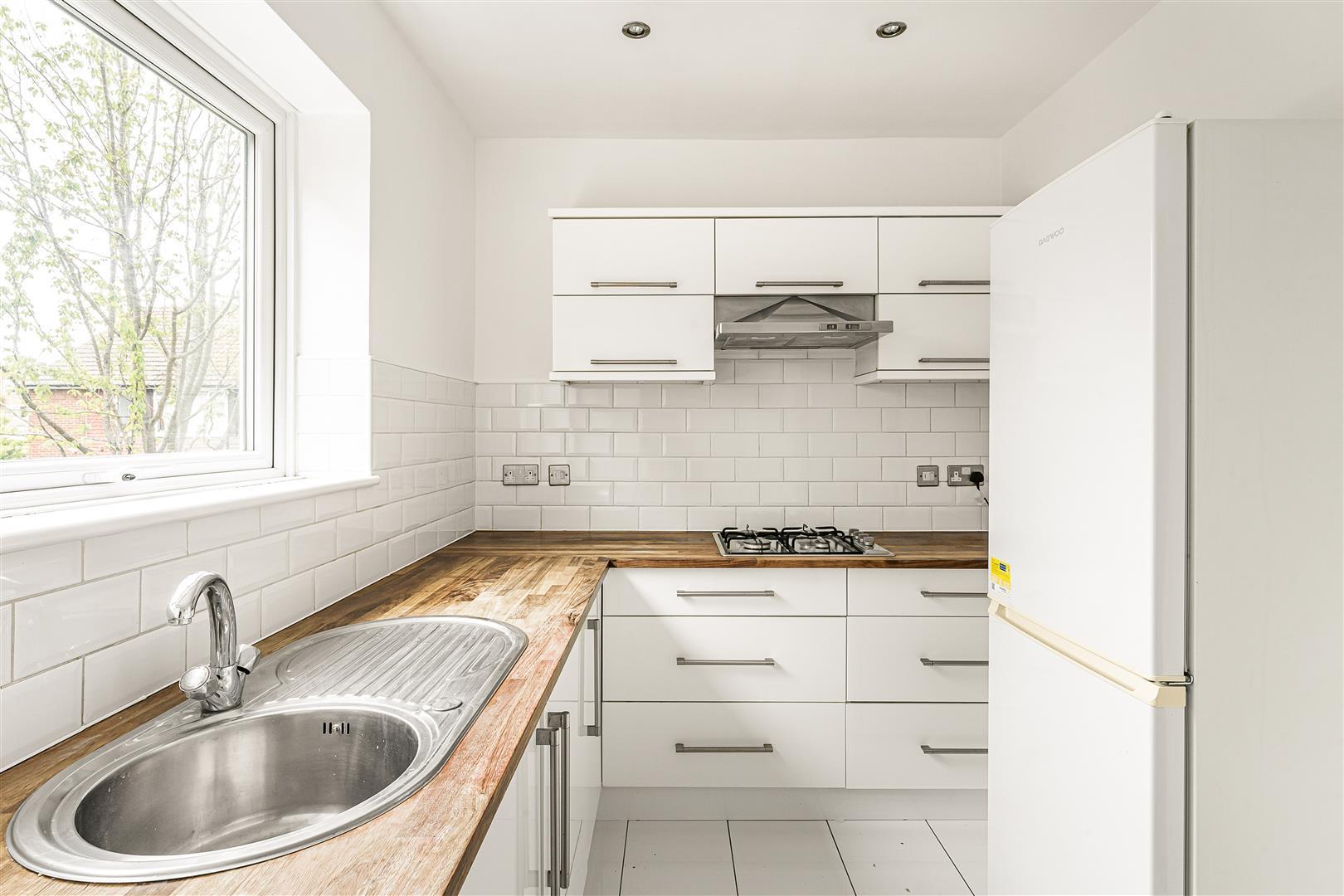 Property Image 3ae48463-8d03-4c81-8248-6aeefffe5332