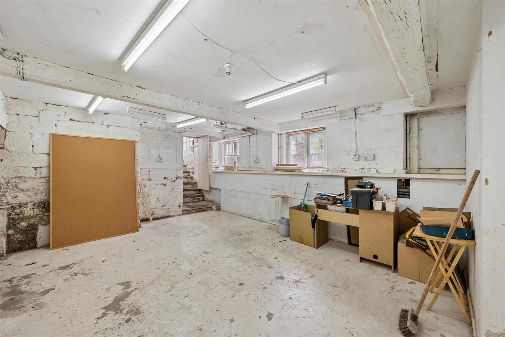 Property Image 3ae99ee0-412b-41fe-a6a5-b052cb6017fc